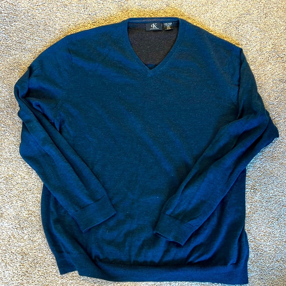 Men's Calvin Klein Wool V neck sweater XXL
